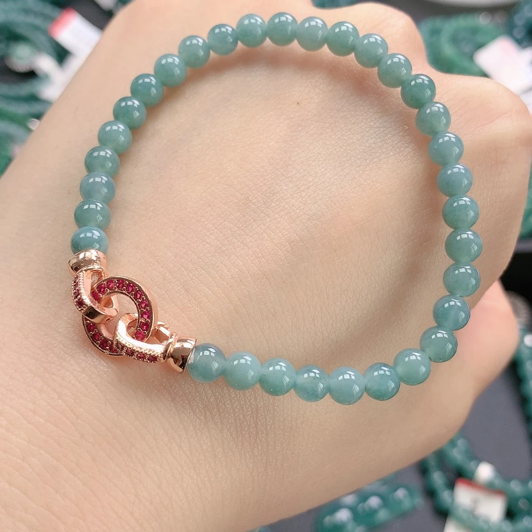 翡翠颈饰未镶嵌手串