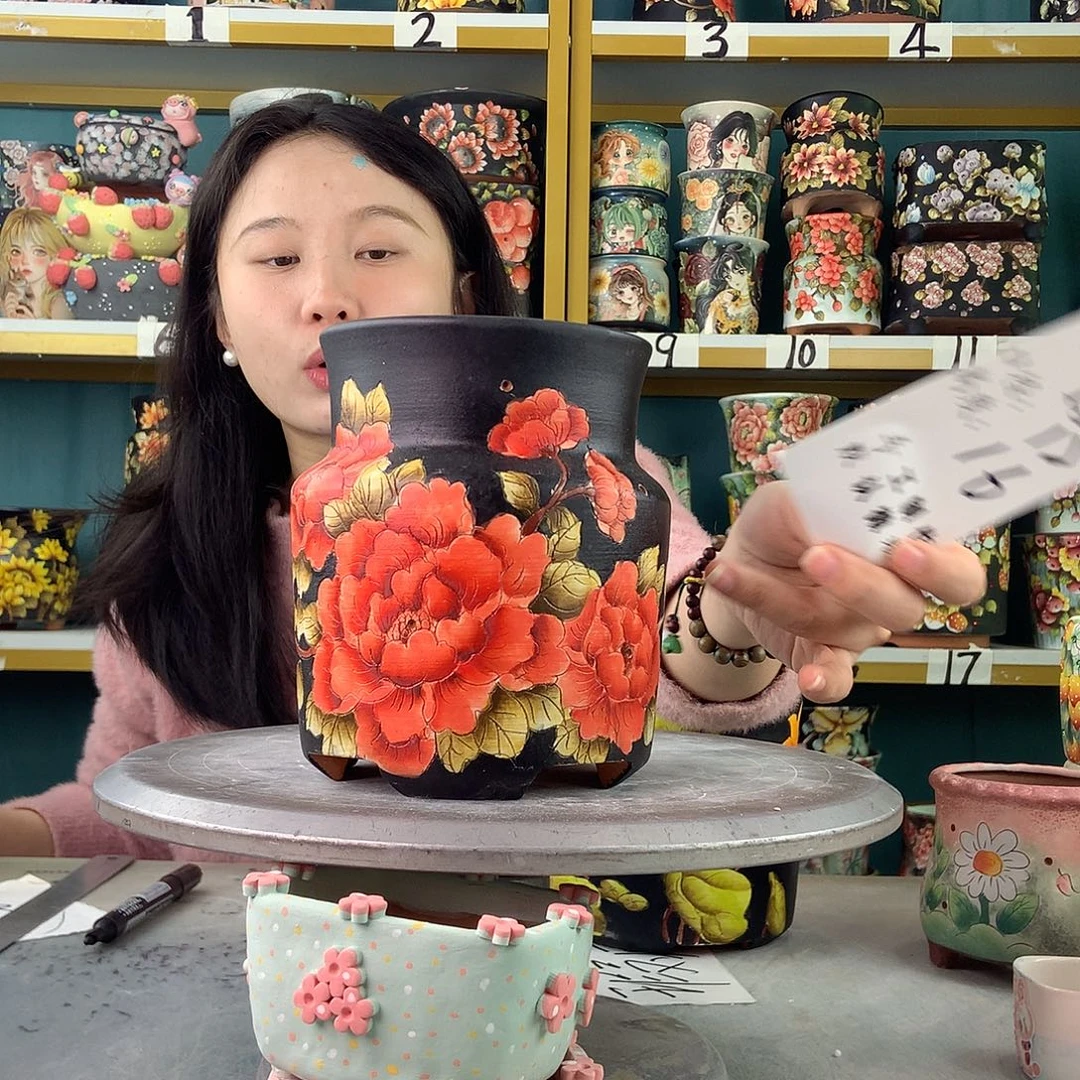 陶景德镇手工花盆13