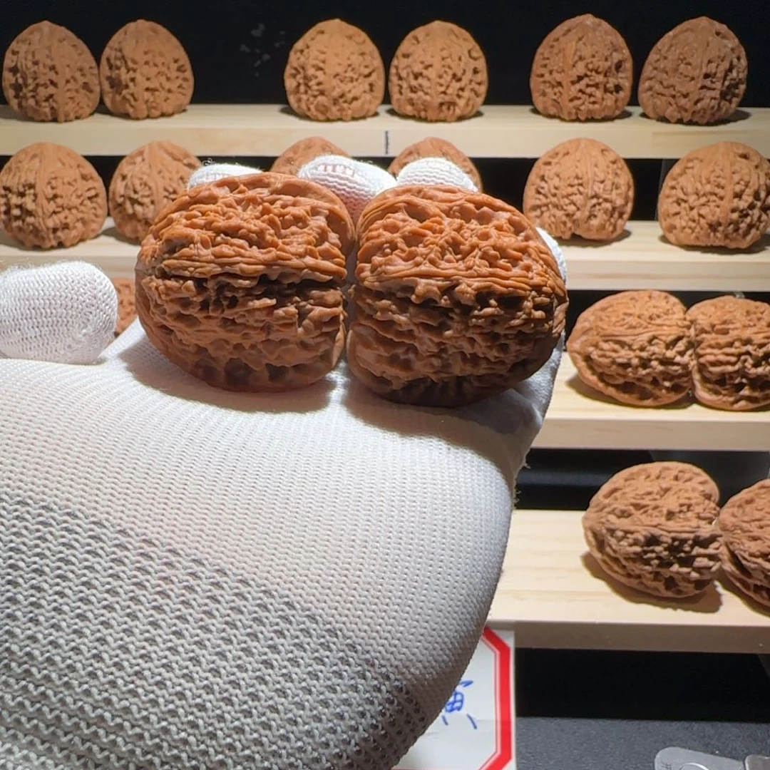 文玩核桃吊坠43炮弹