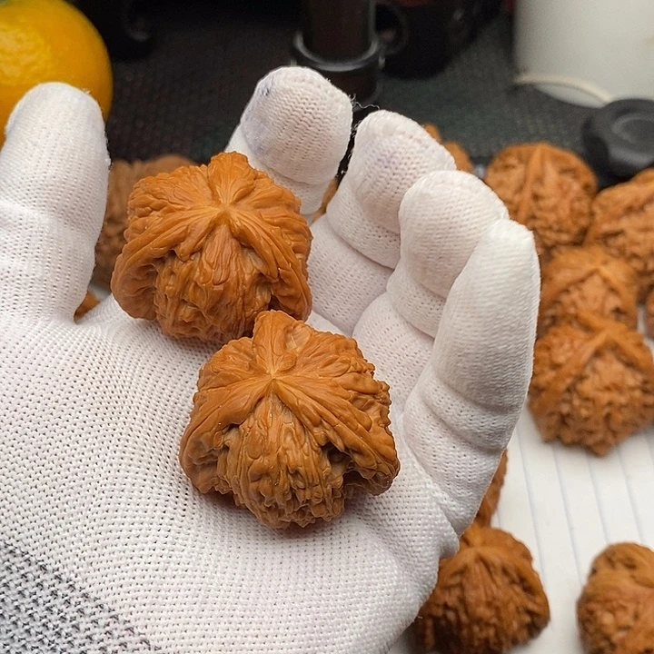 手串/手链核桃拼接白狮子1