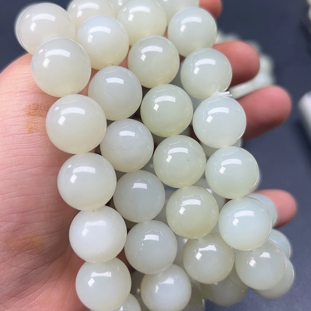 和田玉新疆和田玉且末钢板料卡14多样性发一未镶嵌