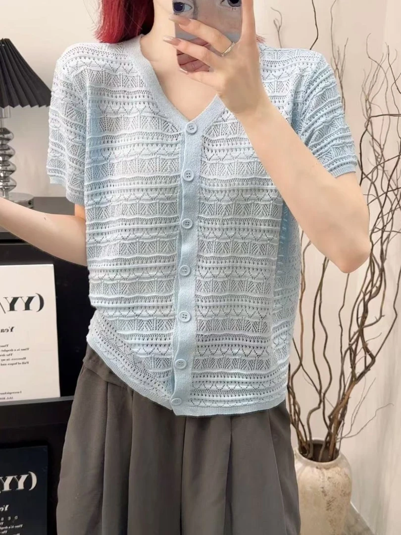 新款法式小香风镂空针织衫夏季宽松显瘦2025流行上衣出游服装女