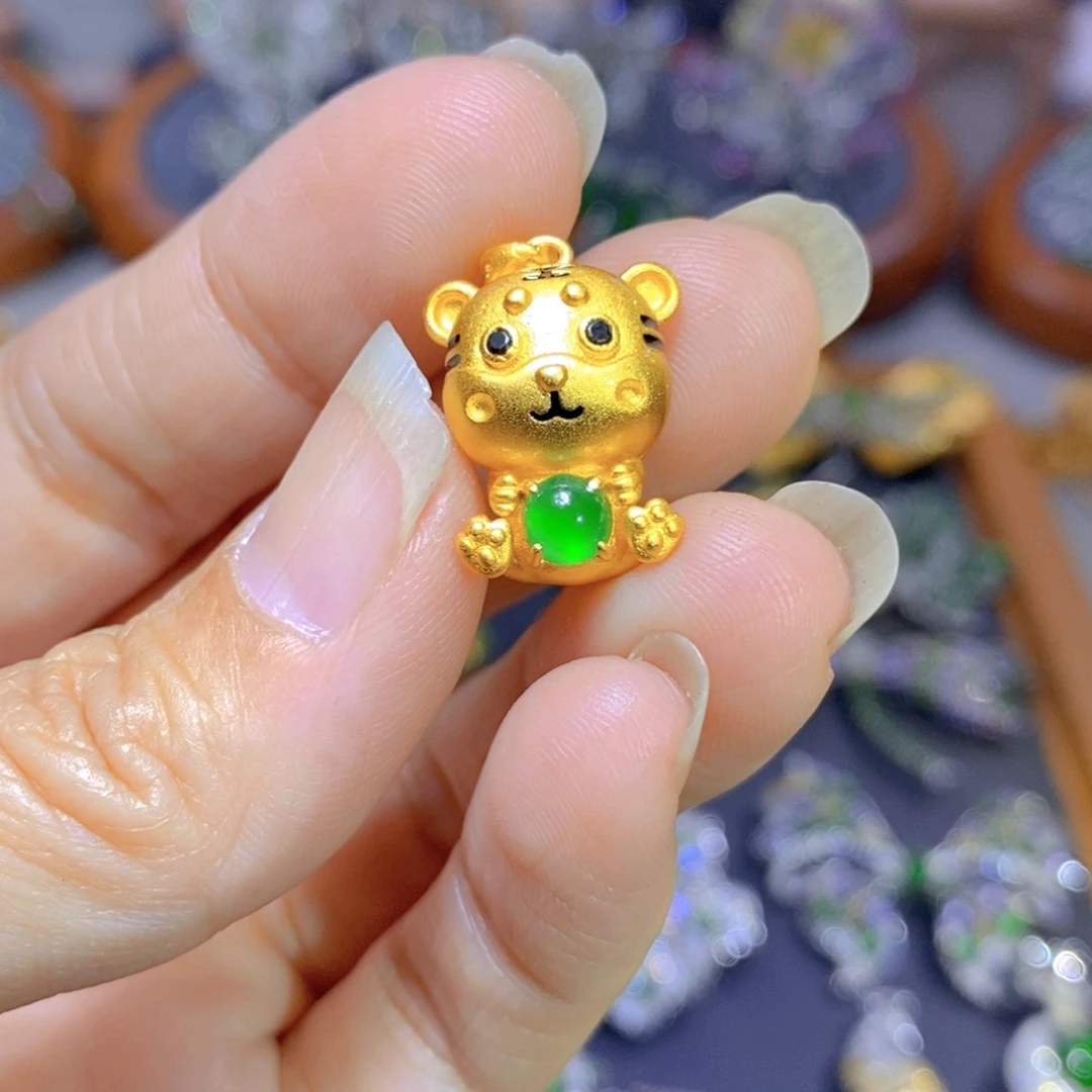 翡翠颈饰银S925镶嵌天然翡翠