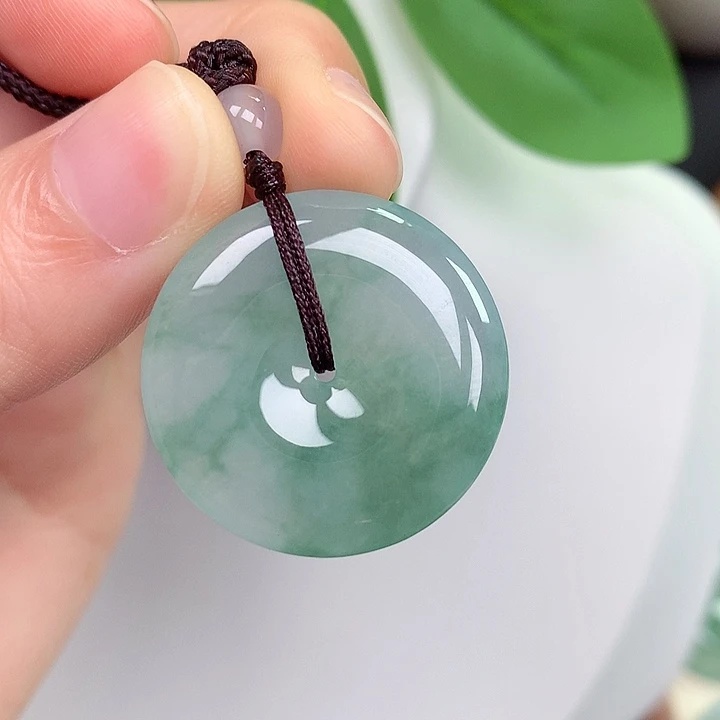 翡翠未镶嵌颈饰平安扣26.7-5.0mm