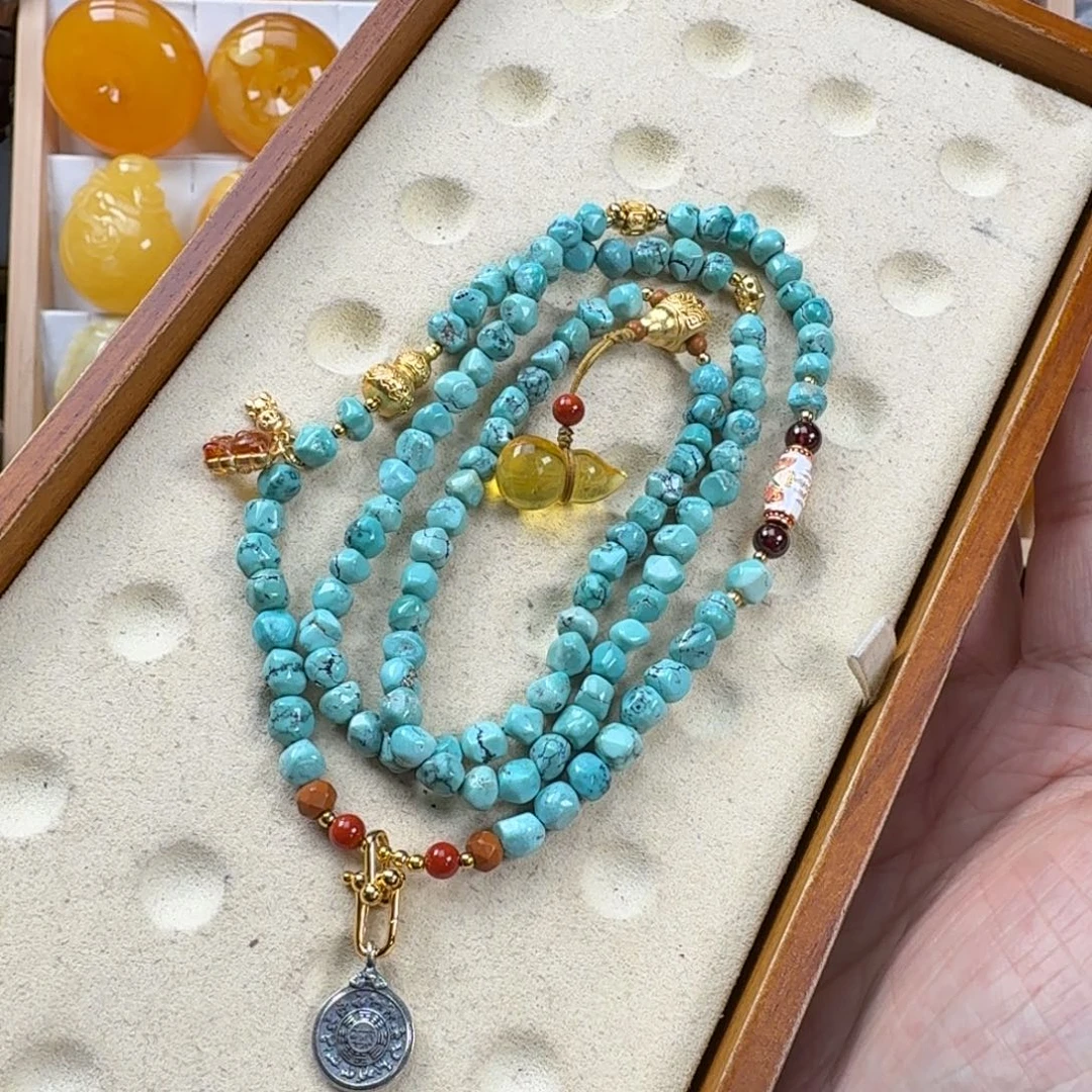 未镶嵌绿松石颈饰绿松