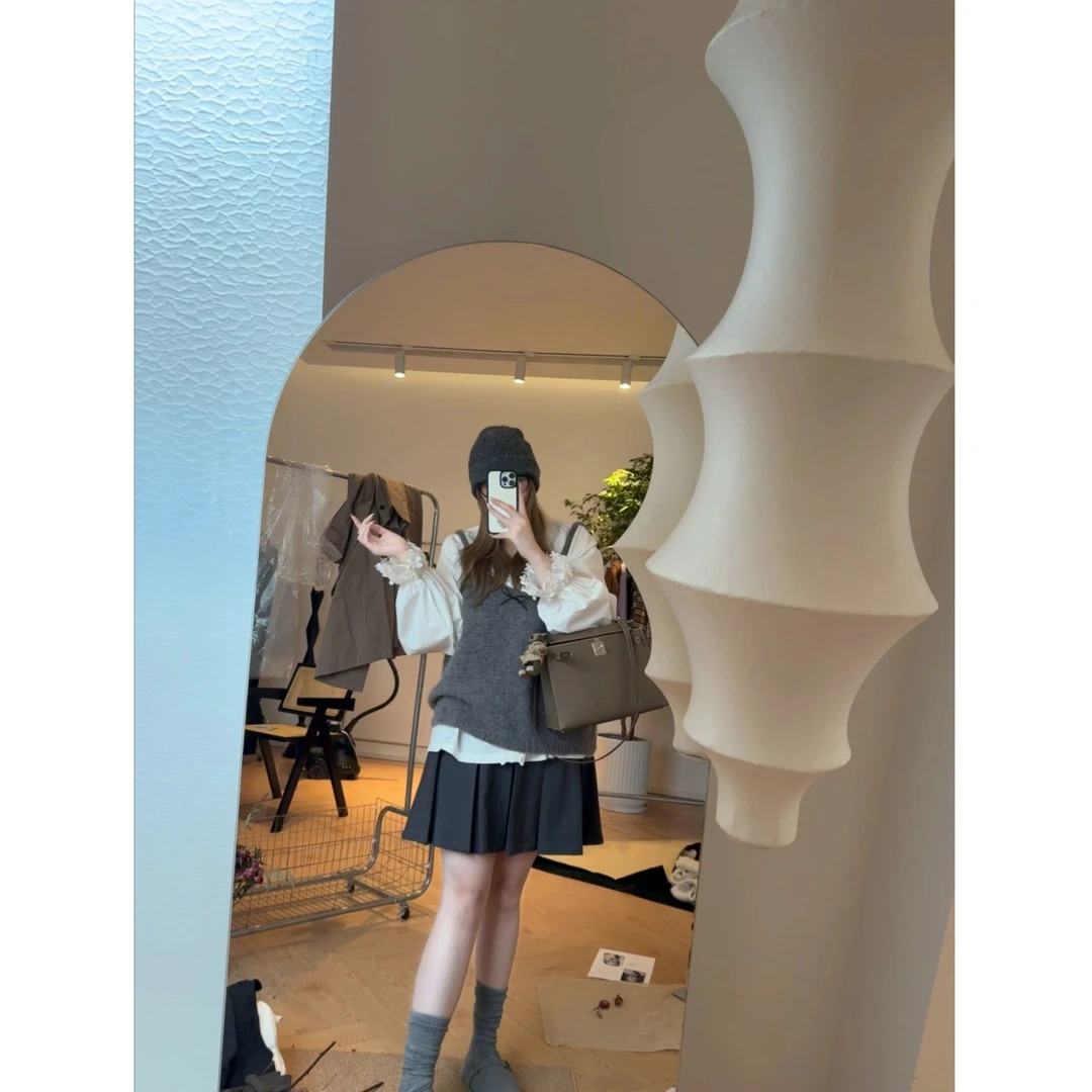 【瘦瘦】大码秋季V领莱赛尔棉花边拼接喇叭袖百搭衬衫S01996