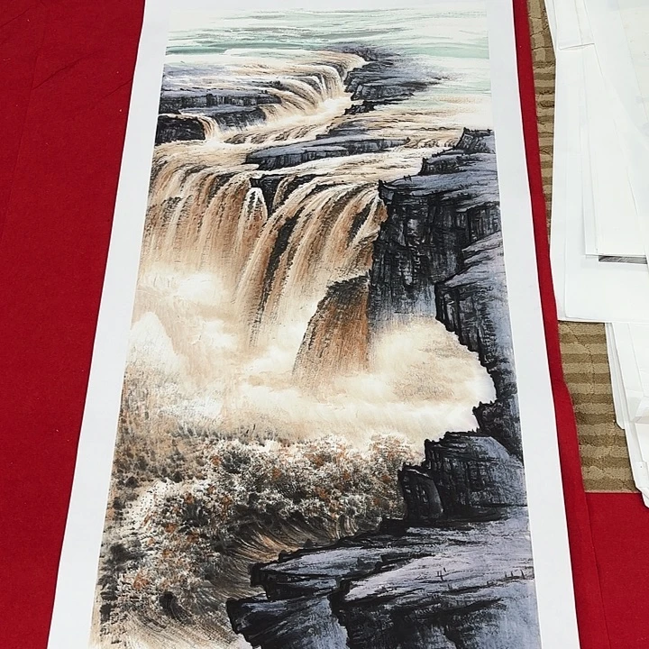 鑫***业国画花鸟的翅膀和羽毛的翅膀