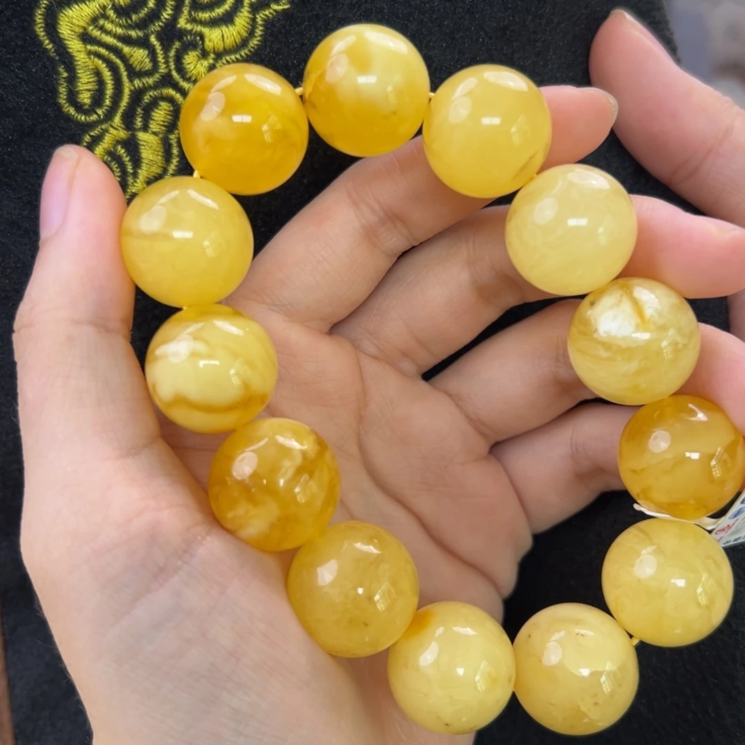 未镶嵌琥珀珠宝奇石