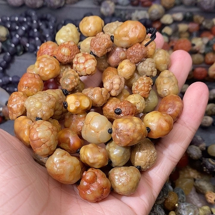 未镶嵌玛瑙/玉髓珠宝奇石小****?