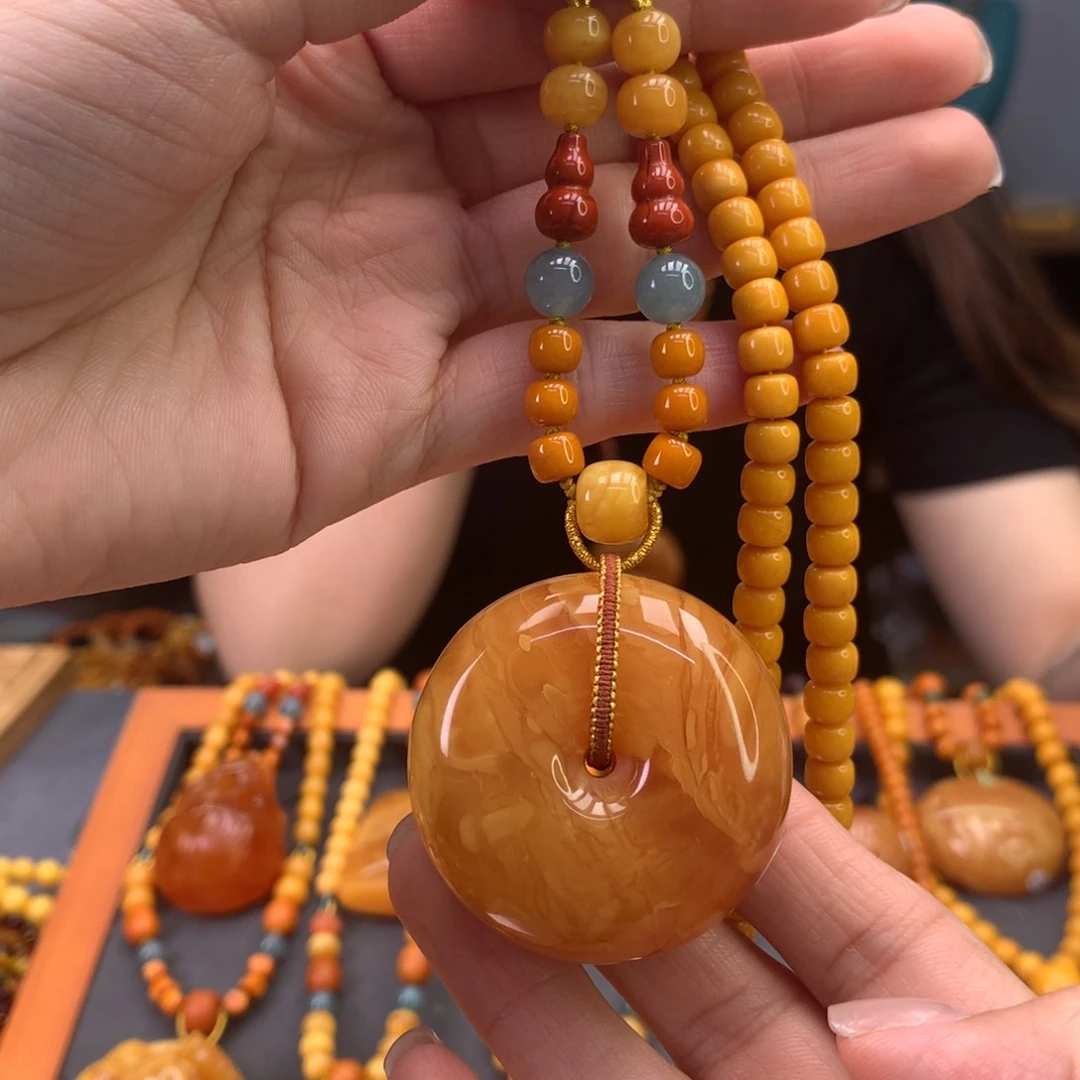 未镶嵌颈饰蜜蜡天然