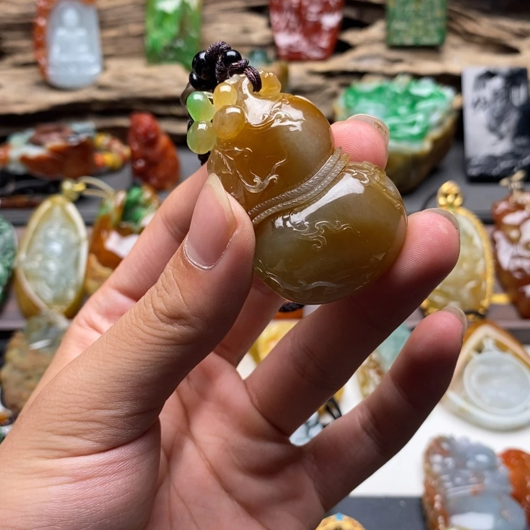 未镶嵌挂件翡翠一