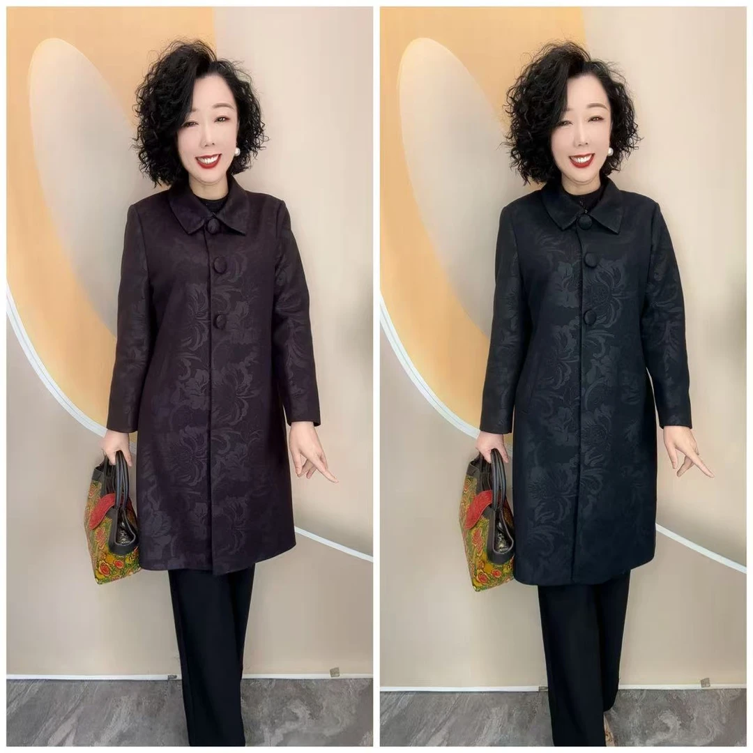 811新款优雅女人妈妈装暗花加衬宽松大码风衣，98衣长