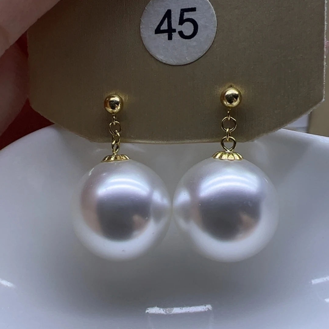 耳饰18K金镶嵌淡水珍珠