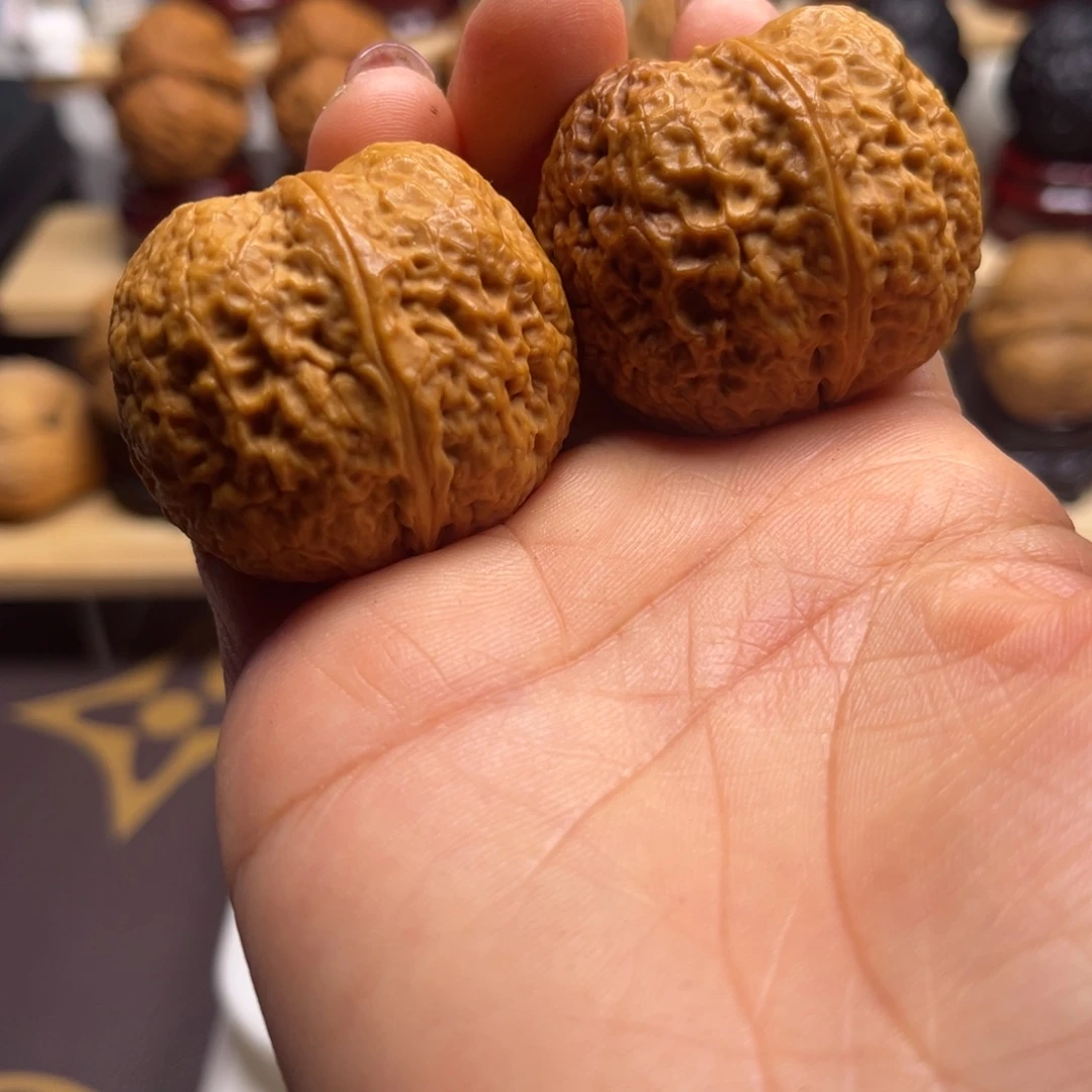 桃核吊坠寿星头元宝