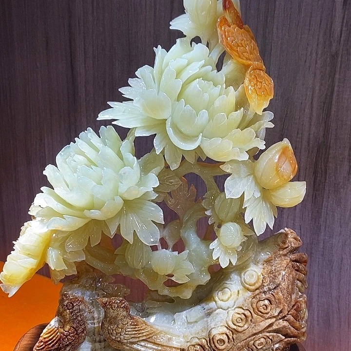 蛇纹石玉（覆膜）合金珠宝奇石