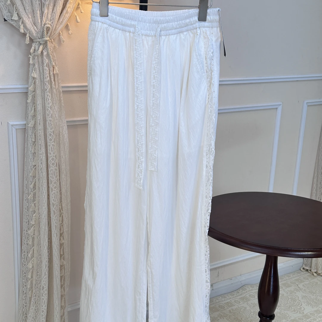 西町村屋简约蕾丝拼接系带直筒裤XAAB10305