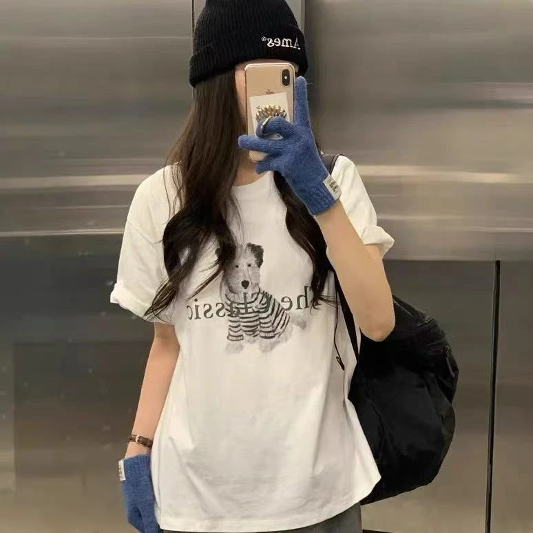 夏日穿搭可爱减龄宽松字母卡通潦草小狗印花经典圆领T恤AW25204