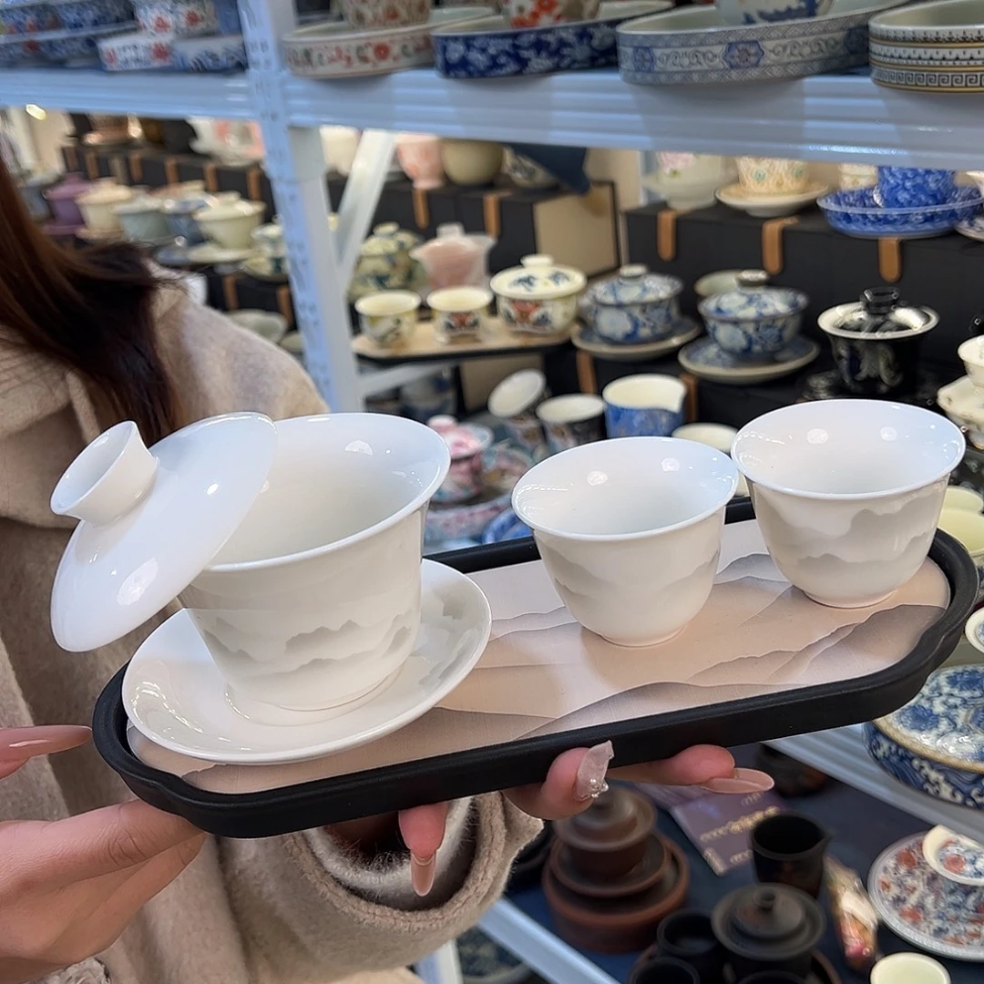 盖碗很漂亮我很喜欢