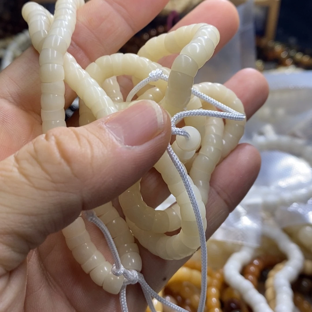 无***儿吊坠菩提根/象牙果