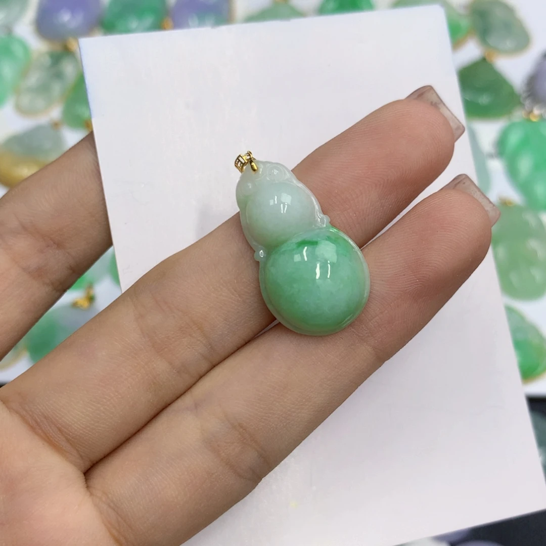 颈饰未镶嵌翡翠我