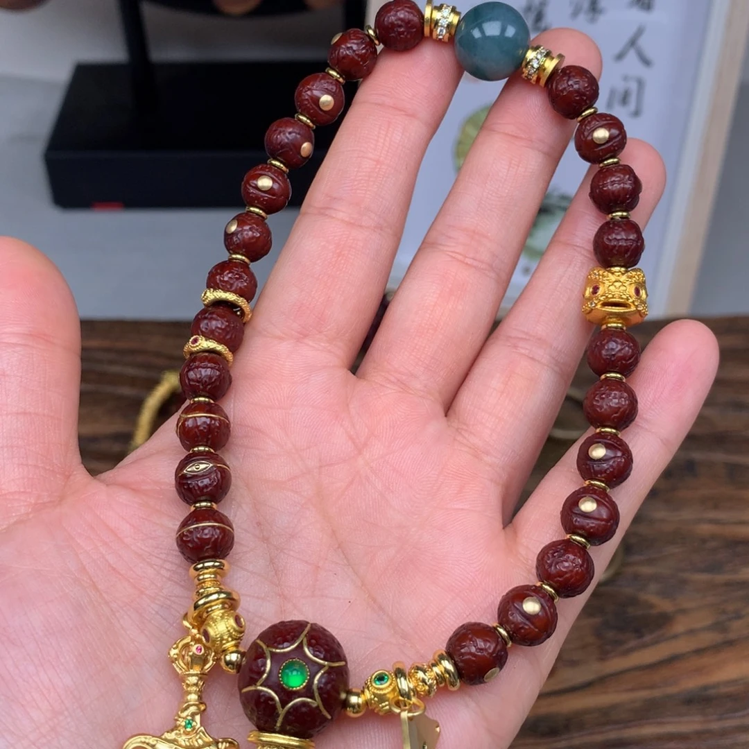 吊坠凤眼菩提手持8.2满配