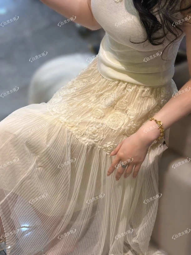1（3782）立体花朵网纱半身裙女年新款春秋高腰显瘦中长款a字裙子