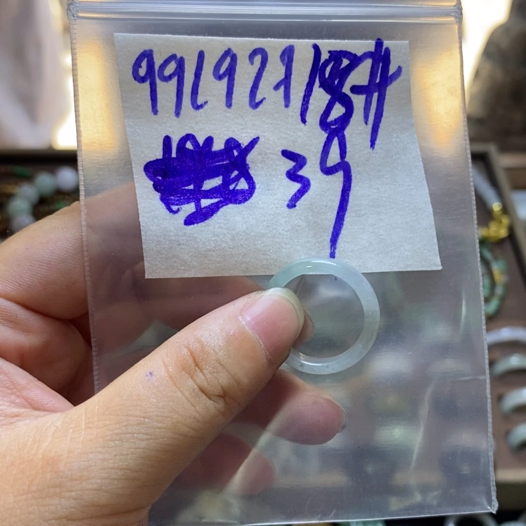 未镶嵌定制翡翠翡翠