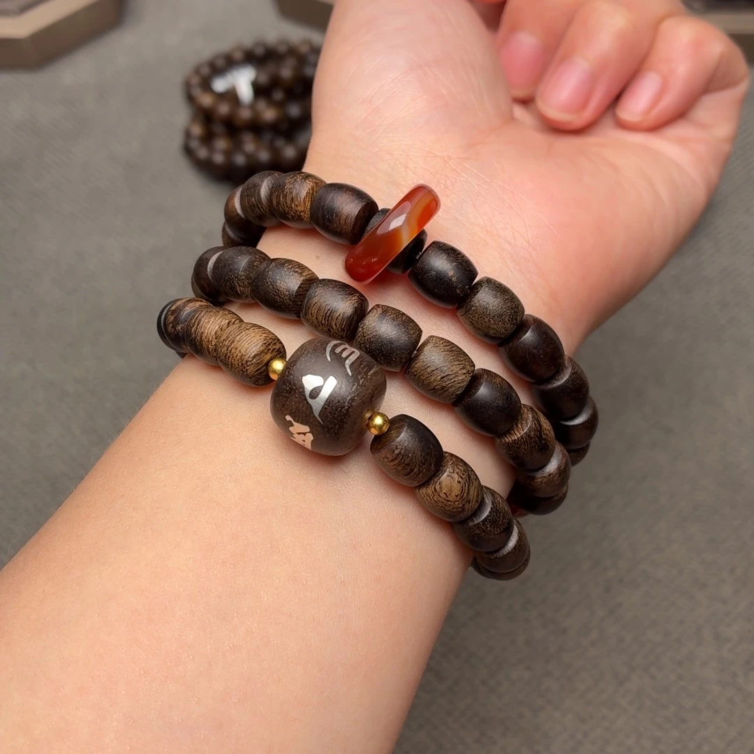 手串沉香越南芽庄瘤疤黄棋楠0.8➕白棋楠顶珠设计