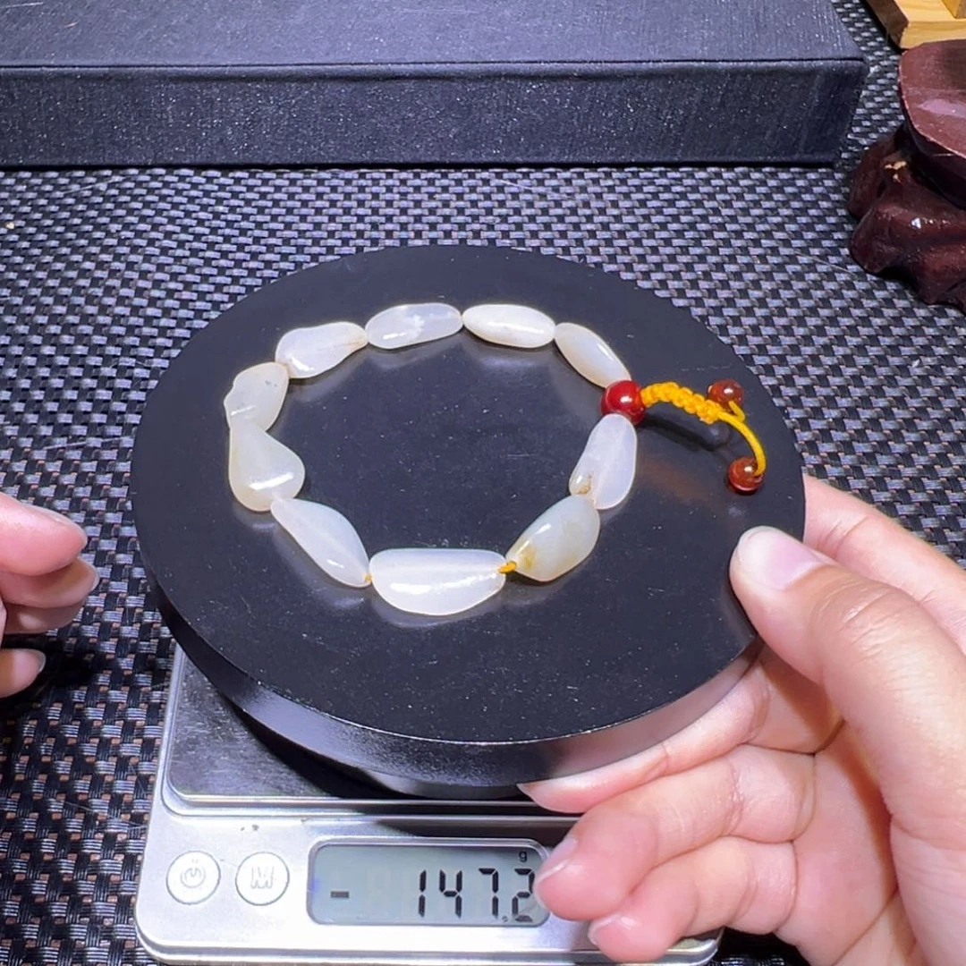 吊坠(不含链)未镶嵌和田玉（子料）21-25