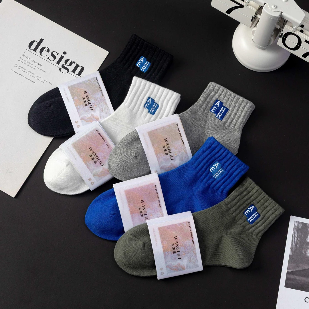 纯棉袜子男女中筒袜字母刺绣全棉袜子防臭吸汗运动男袜潮袜男生