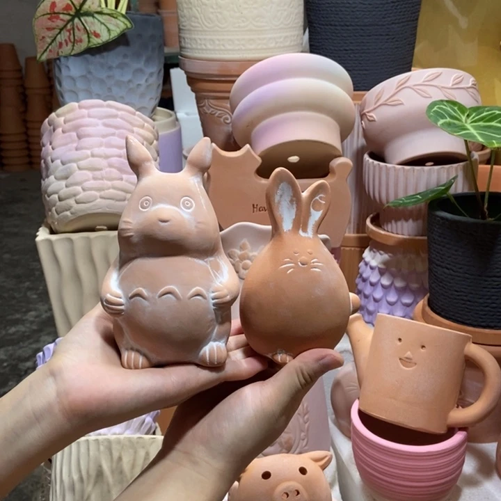 红陶龙猫+小长耳朵兔子 2只
