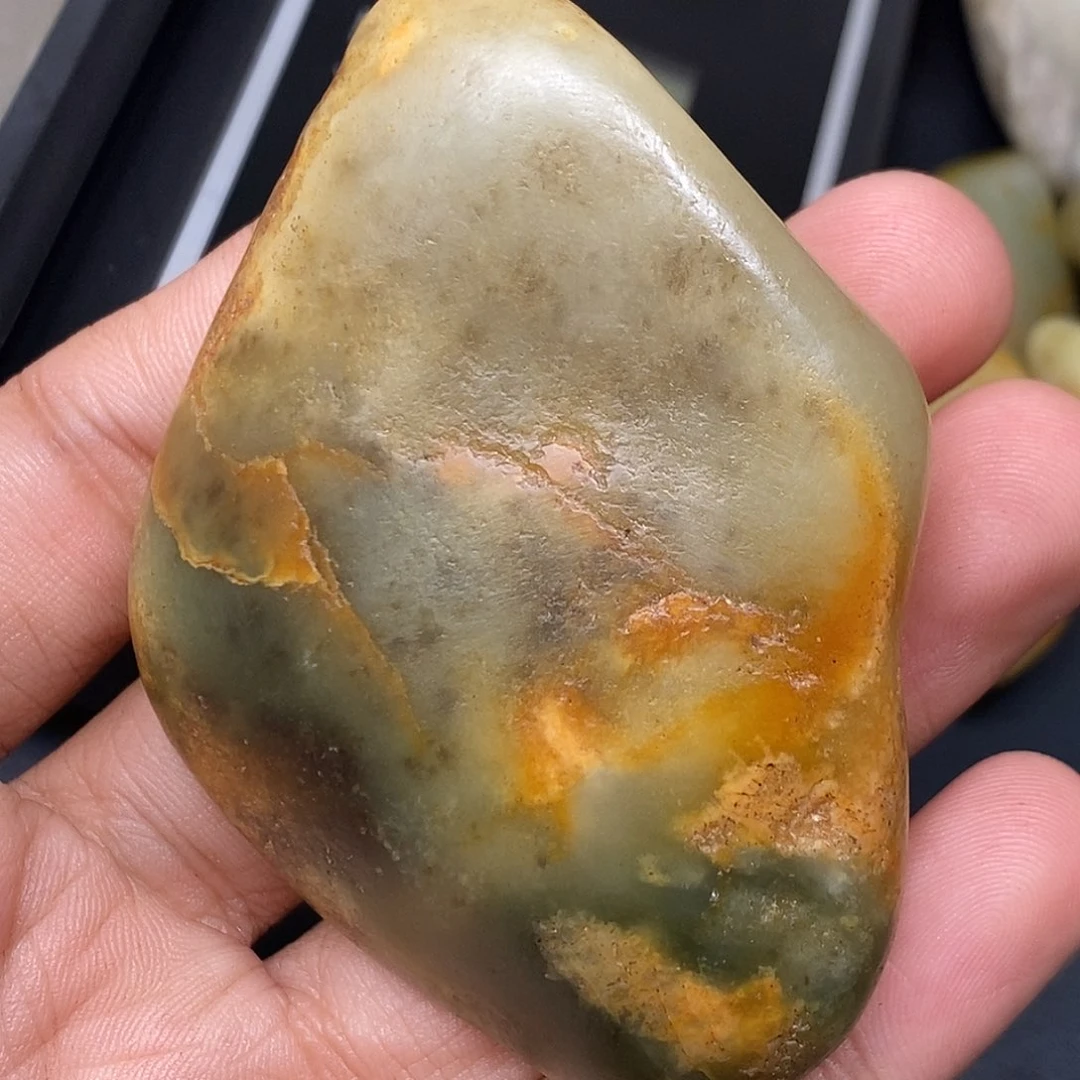 和田玉（糖玉）未镶嵌挂件