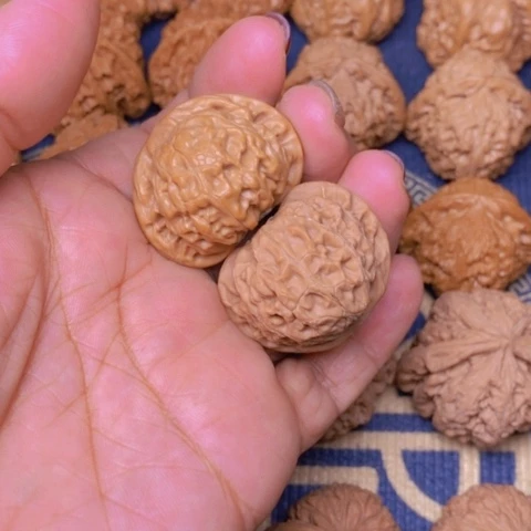 【闪购商品】文玩核桃吊坠你*宫灯35