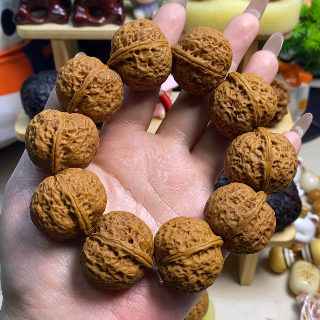 吊坠文玩核桃桃心蚂蚁纹满天星30尺手持