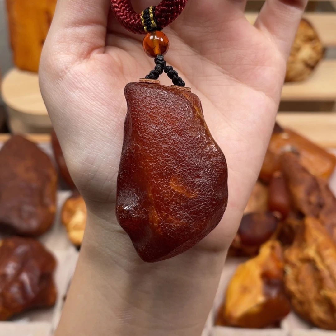 琥珀未镶嵌珠宝奇石