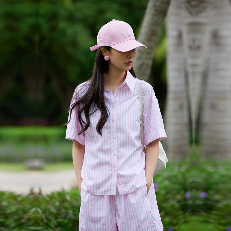 TRACY CHU新品CHIC GIRL高纱支闪钻粉白条纹多穿法千金清冷感衬衫