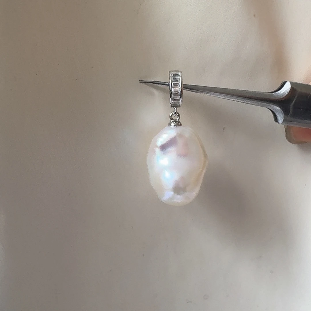 淡水珍珠银S925镶嵌颈饰巴洛克