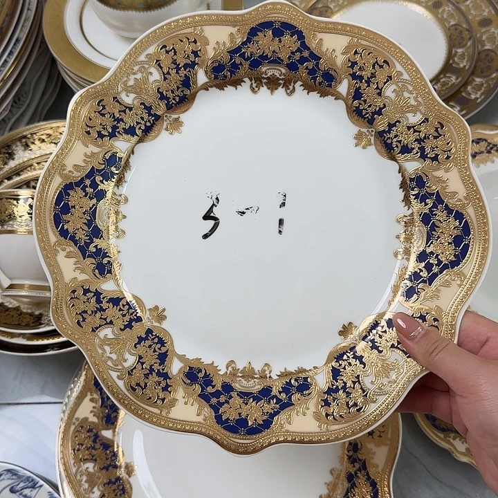 瓷10.5英寸蓝金叶子大盘2个微瑕