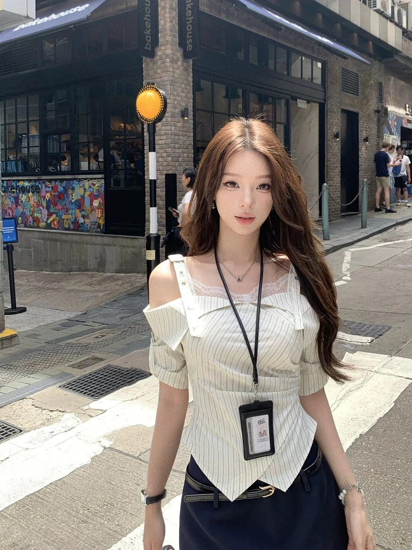 两只水仙 香肩海妖 定制烫钻条纹一字肩肩带可调节上衣显瘦衬衫女