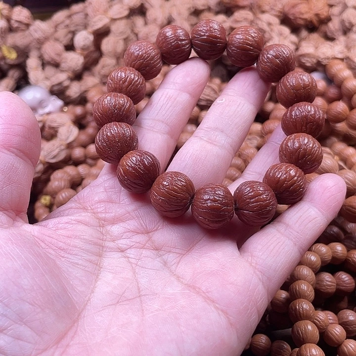 鼠***钱手串猴头核桃1.5风羽泛油