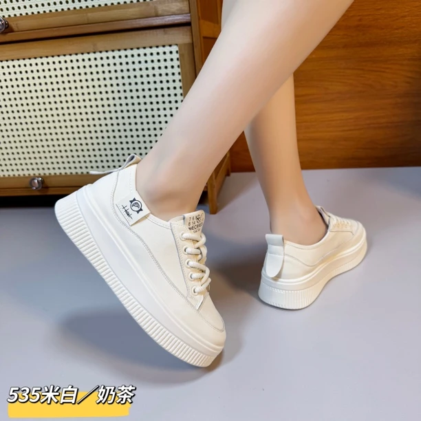 【公主屋】休闲厚底小白鞋535