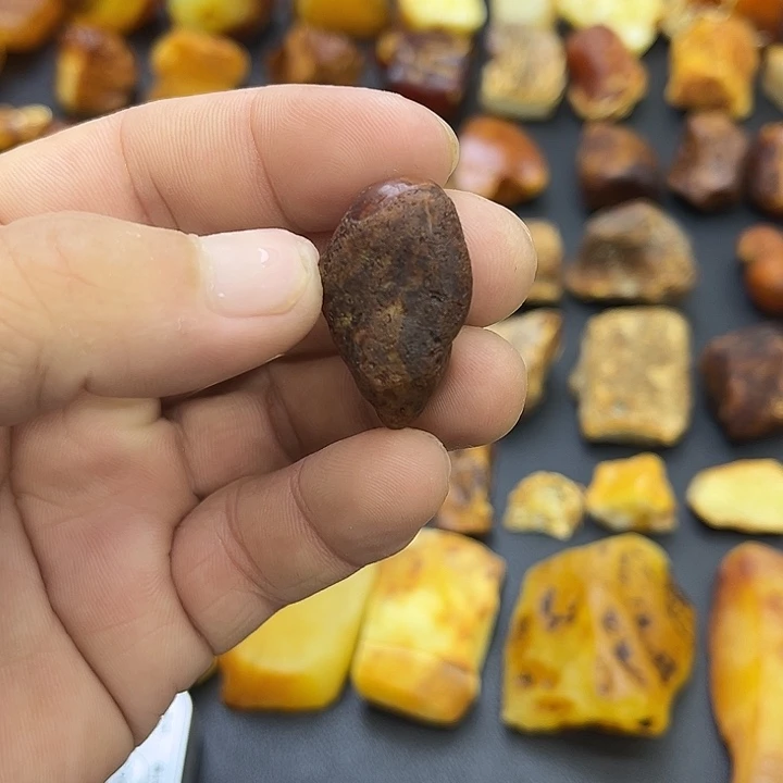 未镶嵌定制蜜蜡独**行蜜蜡定制