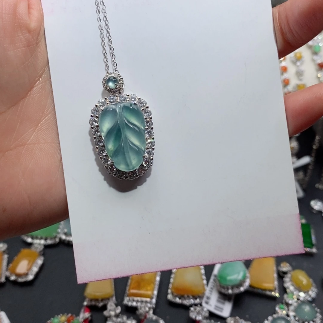 翡翠吊坠(赠链)银S925镶嵌露*ღc c c