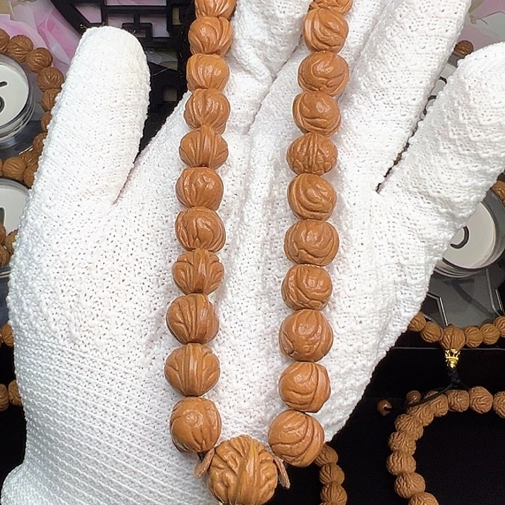 桃核吊坠龙纹桃核手持