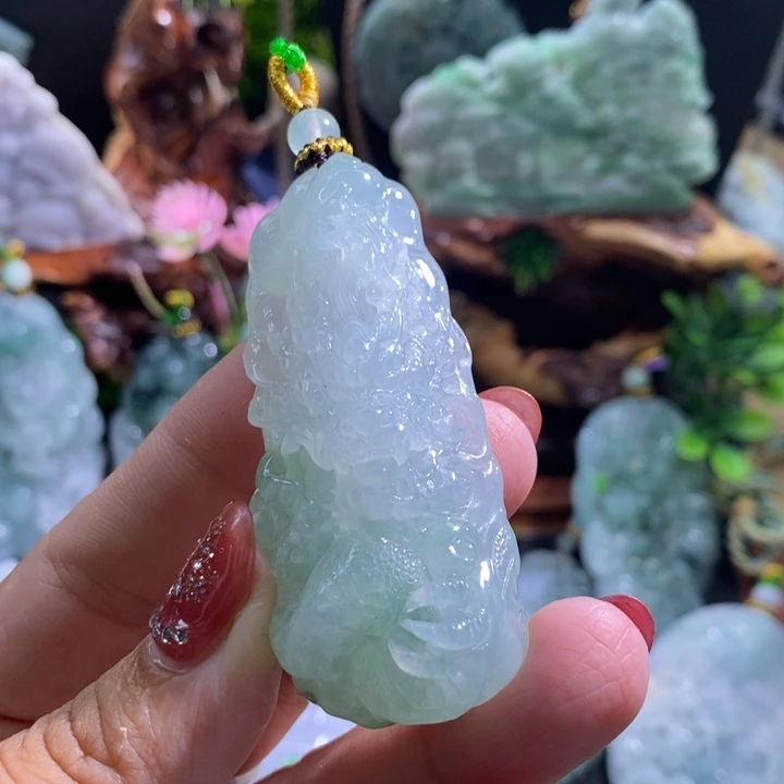 【闪购商品】颈饰未镶嵌翡翠龙牌