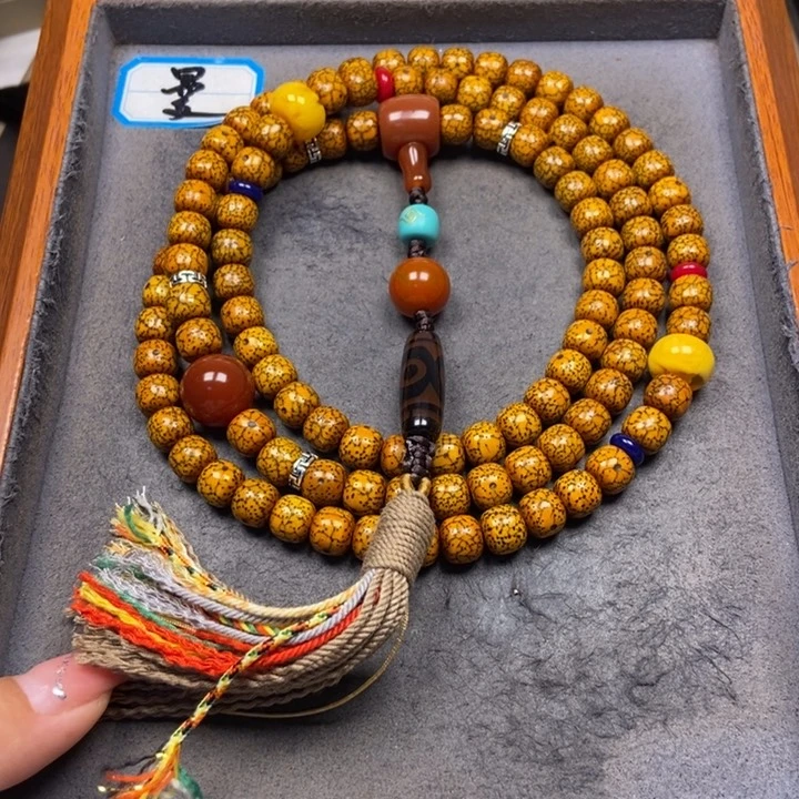 星月菩提吊坠菩提