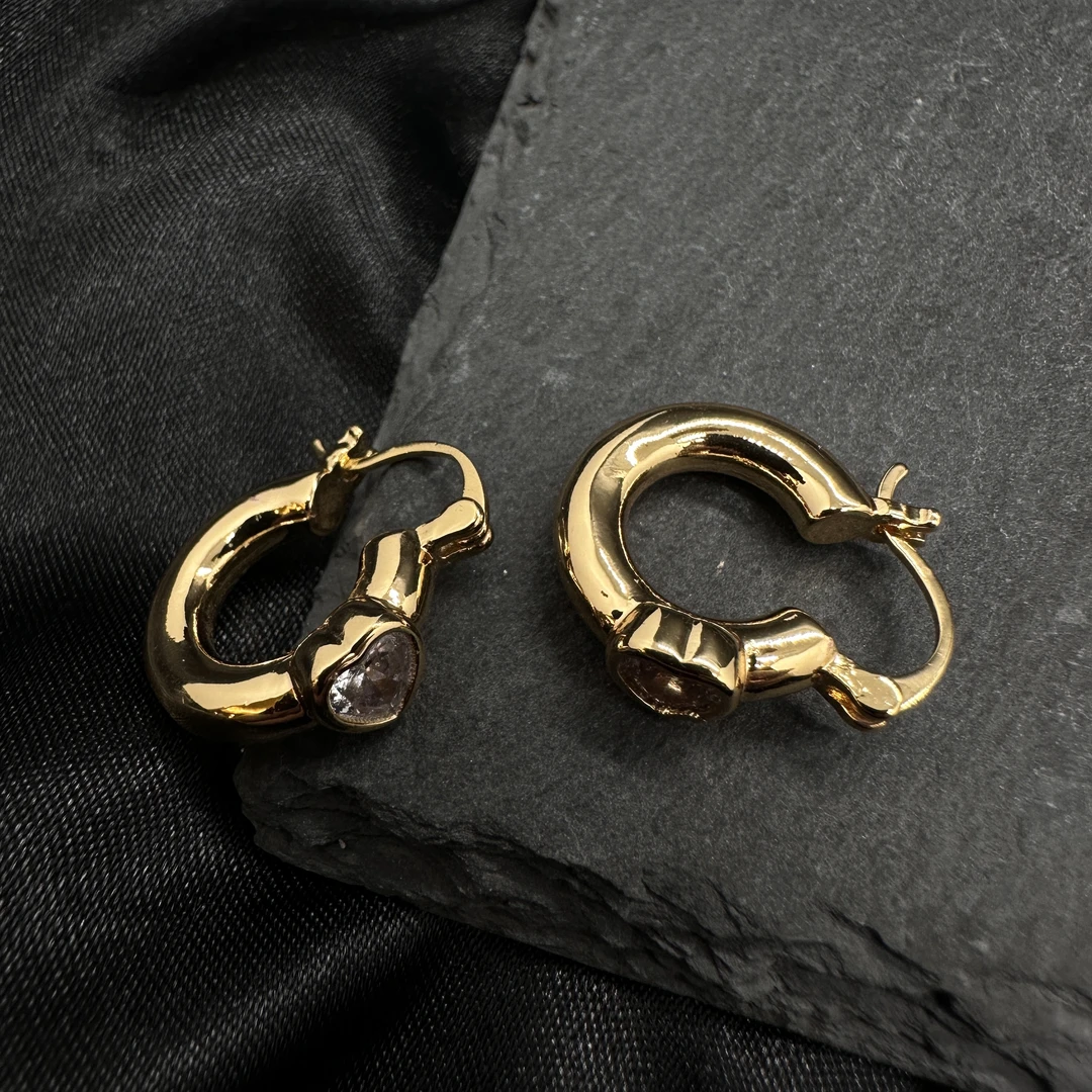 铜合金锆石耳饰 0716 Acc-859 时尚百搭东大门简约金色爱心耳饰