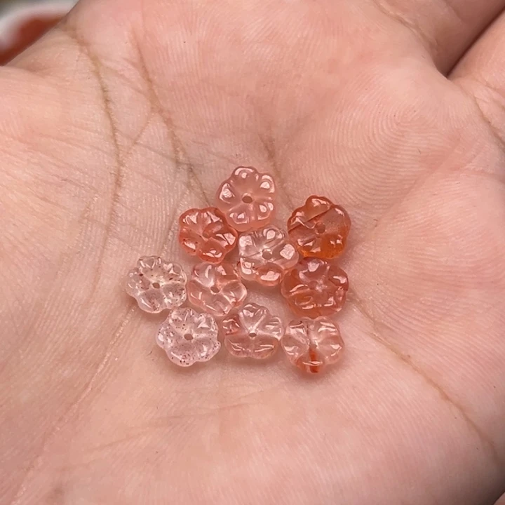 南红玛瑙未镶嵌吊坠(不含链)多样性