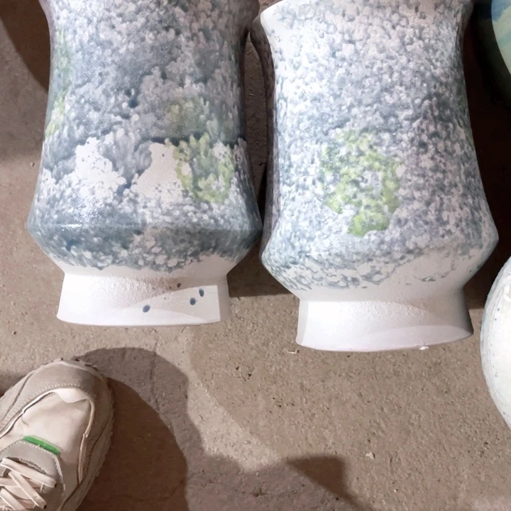 紫砂花盆口径17高度24两只正品