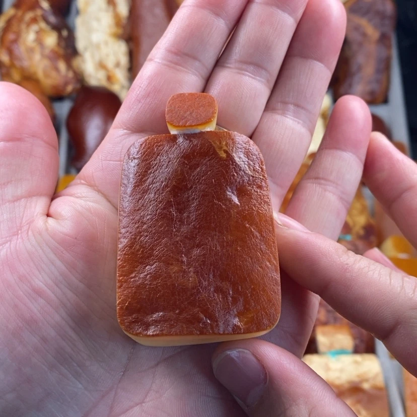 【闪购商品】定制琥珀裸石定制